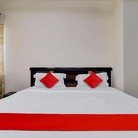 Hotel O Shri Ganesh Near By Himayatnagar,Ashok Nagar,Rtc X Roads Haiderabad Buitenkant foto