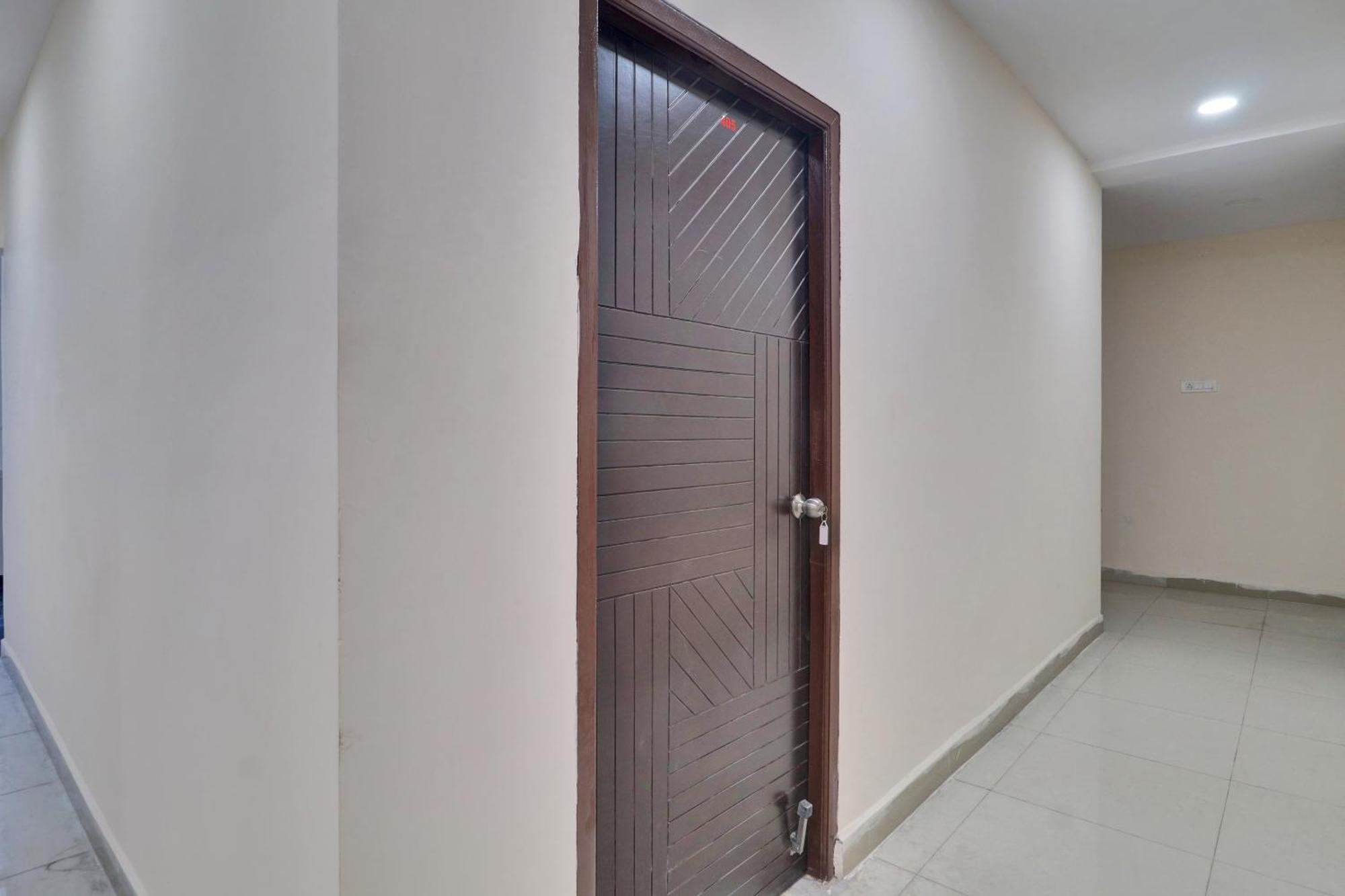 Hotel O Shri Ganesh Near By Himayatnagar,Ashok Nagar,Rtc X Roads Haiderabad Buitenkant foto
